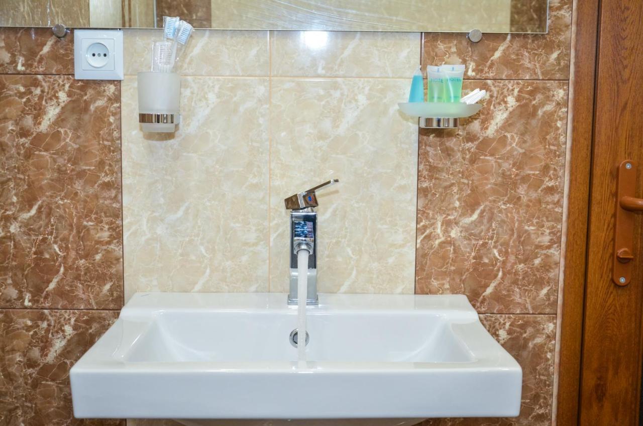 Rubin Hotel Goris Dış mekan fotoğraf